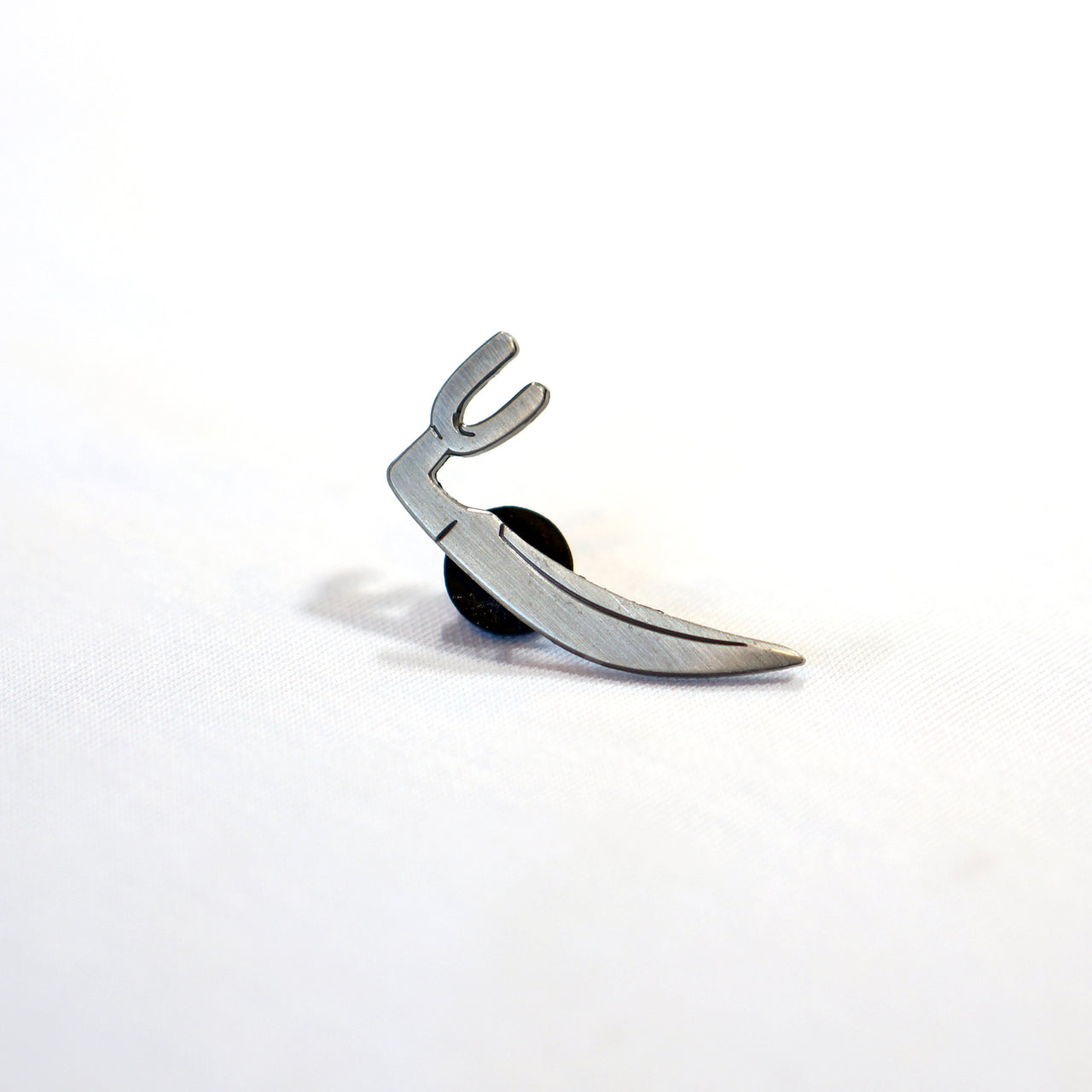 Tari Blade Pin